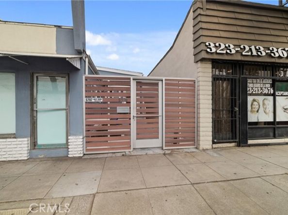 5709 E Beverly Boulevard, East Los Angeles CA 90022