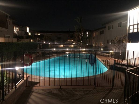 6301 Coldwater Canyon 27, North Hollywood (los Angeles) CA 91606