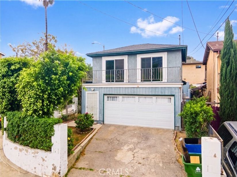 8254 Wentworth, Sunland (los Angeles) CA 91040