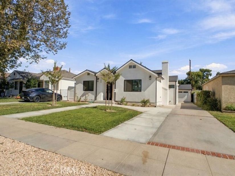 1106 N Florence, Burbank CA 91505
