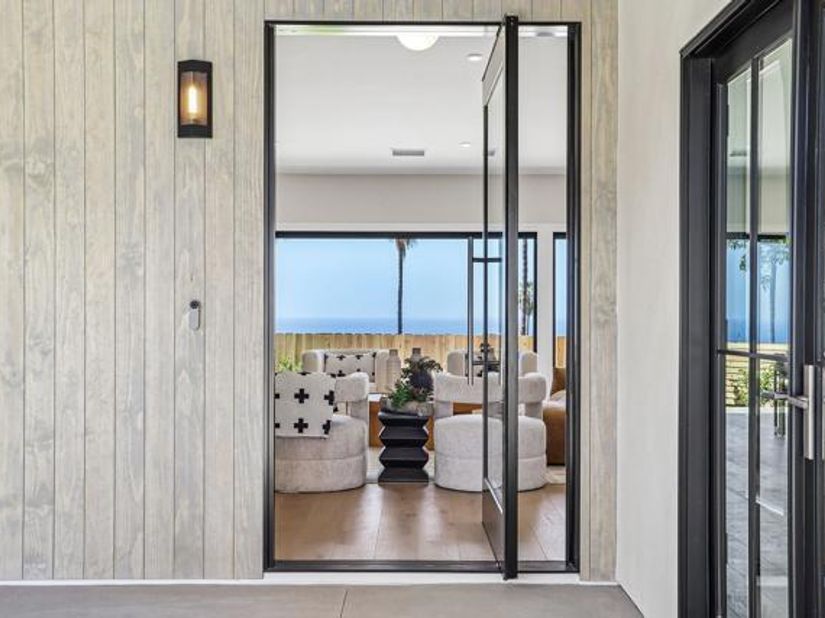 6662 Avenida La Reina, La Jolla (san Diego) CA 92037