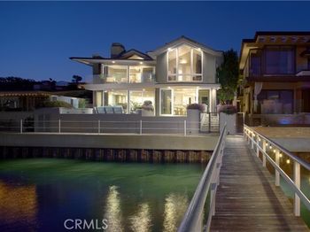2027 Bayside Drive