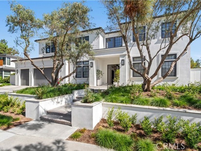 6 Pinehurst Ln, Newport Beach CA 92660