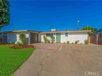 5248 N Enid