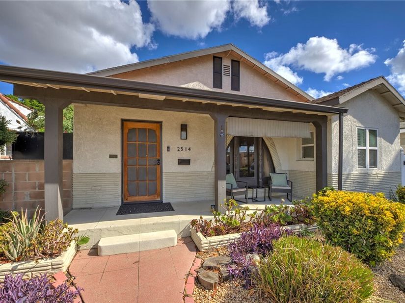 2514 Fashion Ave, Long Beach CA 90810