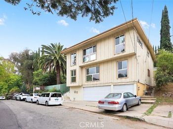 2575 Riverside Terrace