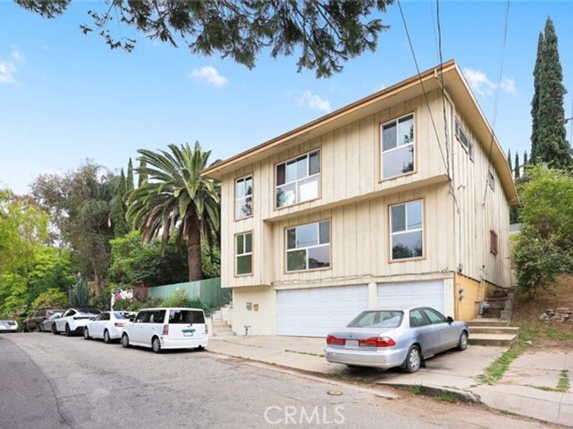 2575 Riverside Terrace, Los Angeles CA 90039