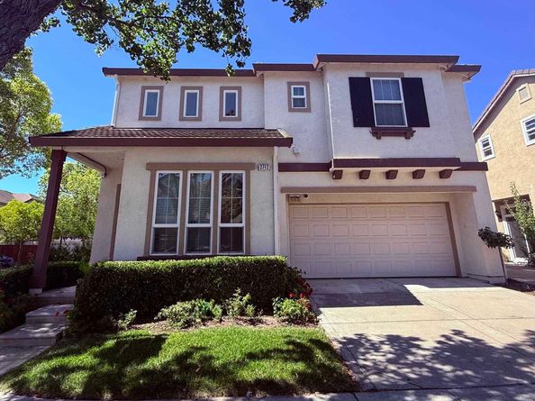 2712 Chocolate St, Pleasanton CA 94588