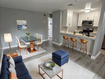 29629 Mountain Oak Ct