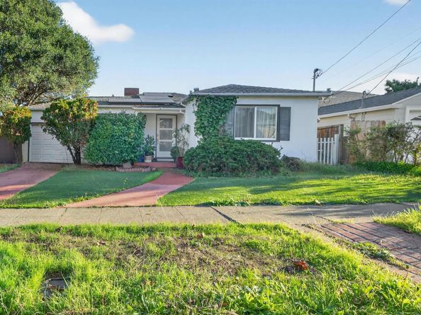 5716 Fresno Ave, Richmond CA 94804