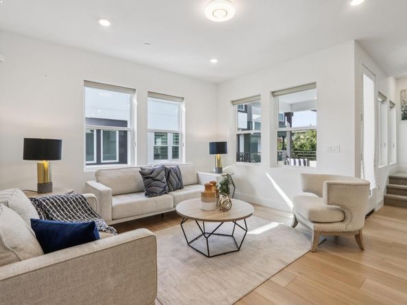 5420 Central Parkway B, Dublin CA 94568