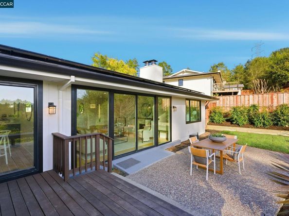 89 Greenfield Dr, Moraga CA 94556