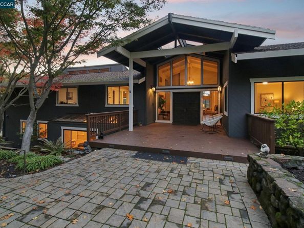858 Mountain View Dr, Lafayette CA 94549