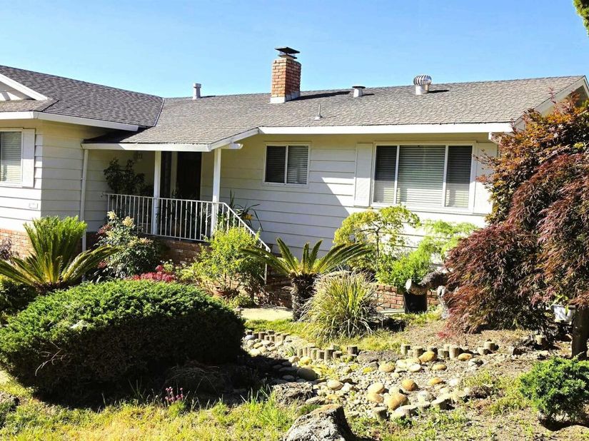 251 Rishell Dr, Oakland CA 94619