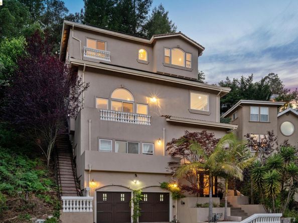 6929 Bristol Dr, Berkeley CA 94705