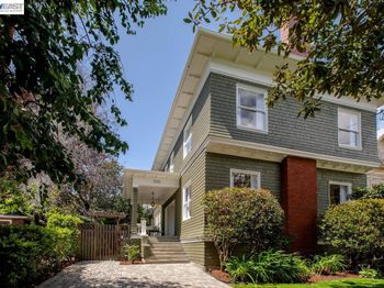 1111 Union St