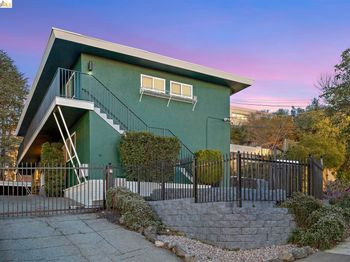 8 Whitmore Pl