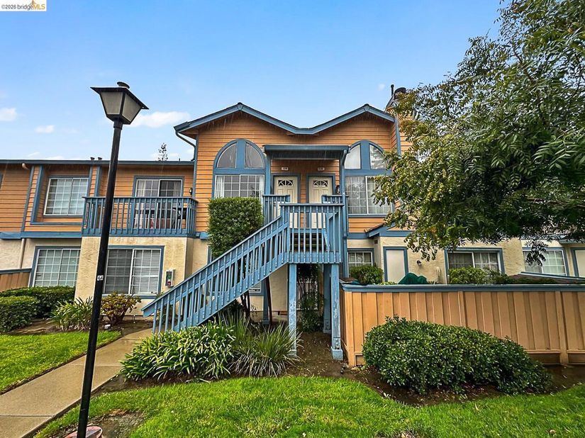 119 Glenwood, Hercules CA 94547