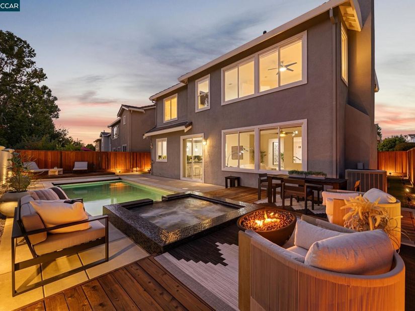 1015 Lantern Bay, Hercules CA 94547