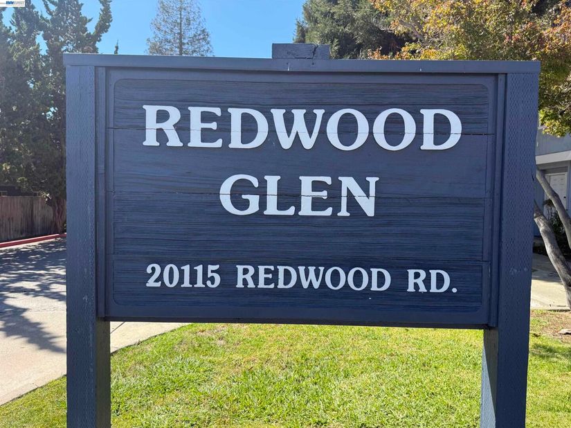 20115 Redwood Rd 15, Castro Valley CA 94546