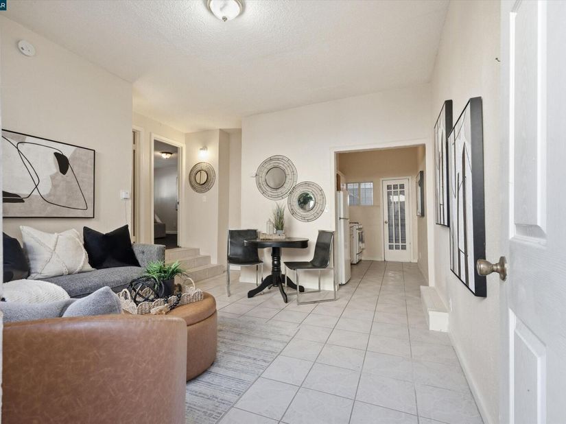 2150 35Th Ave, Oakland CA 94601