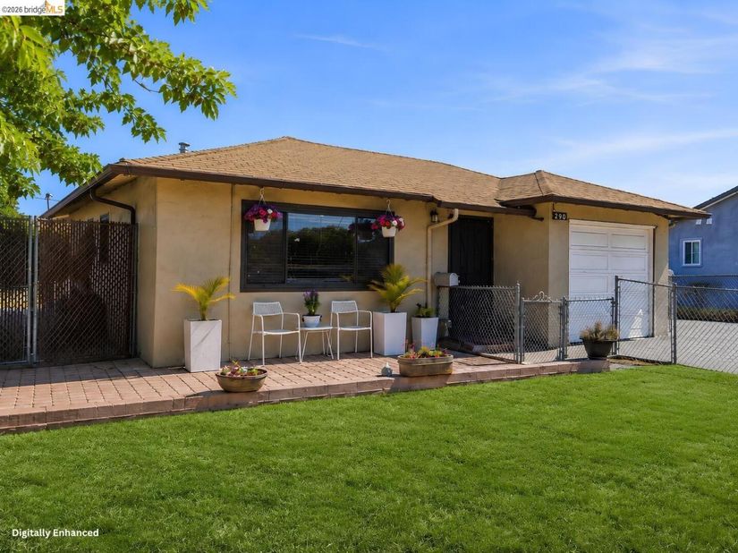 290 Shepherd Ave, Hayward CA 94544