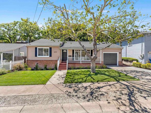 18747 Sandy Rd, Castro Valley CA 94546