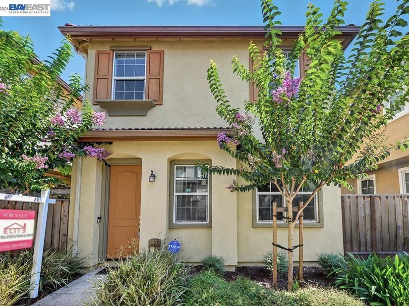 1505 Sylvia St, Hayward CA 94545