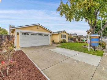 4825 Rose Way