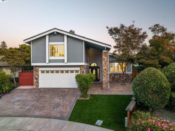 1140 Gilbert Ct