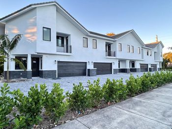 6993 NW 30th Terrace