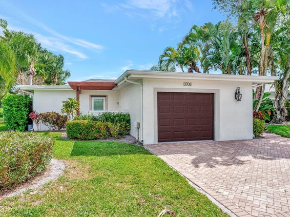 13708 Whispering Lakes Lane, West Palm Beach FL 33418