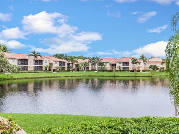 1235 SW 46th Avenue 707, Pompano Beach FL 33069