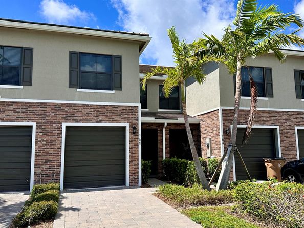 166 SE 5th Court, Deerfield Beach FL 33441