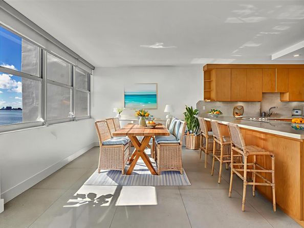 11930 N Bayshore Dr 404, North Miami FL 33181