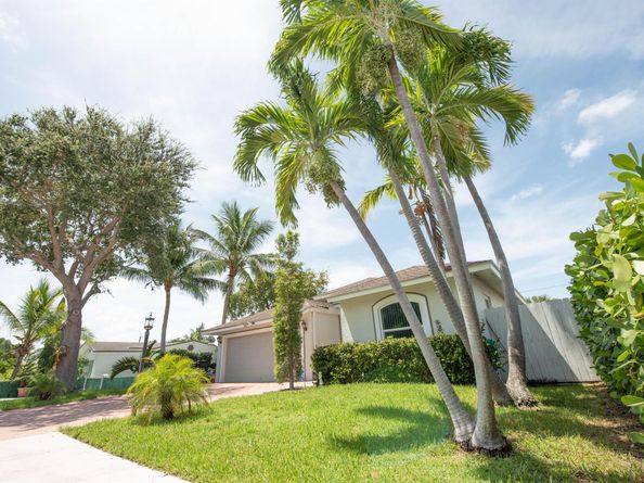 1501 N Palway, Lake Worth Beach FL 33460