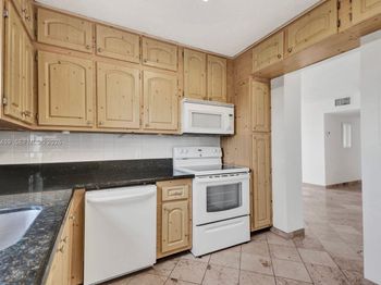 2025 NE 164th Street