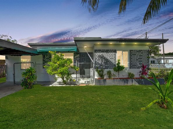 5903 Mckinley St, Hollywood FL 33021