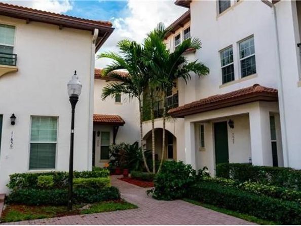 2667 SW 118th Rd 0, Miramar FL 33025