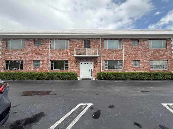 412 S Cypress Rd 225, Pompano Beach FL 33060