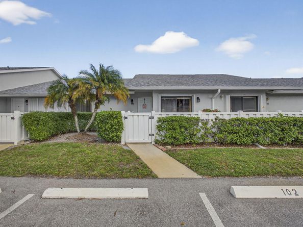 2641 Gately Drive W 102, West Palm Beach FL 33415