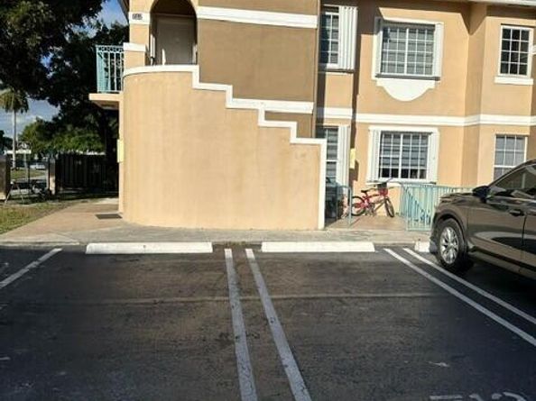 6425 SW 130th Place 712, Miami FL 33183