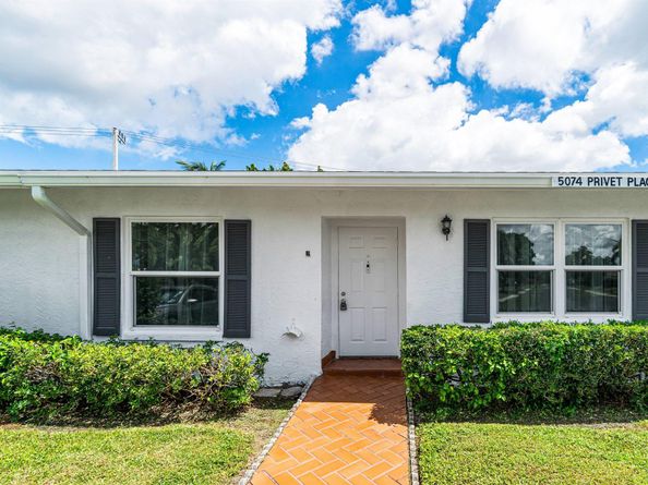 5074 Privet Place B, Delray Beach FL 33484