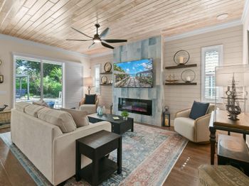 4015 Community Drive