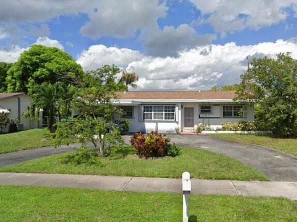 1805 NW 189th Ter, Miami Gardens FL 33056