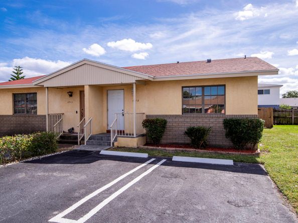 1713 Barton Court, Lake Worth Beach FL 33460