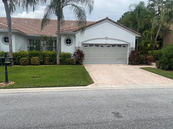 4638 Carlton Golf Drive, Lake Worth FL 33449