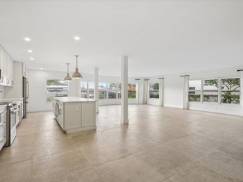 5100 Bayview Drive
