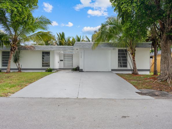 7109 NW 68th Street, Tamarac FL 33321