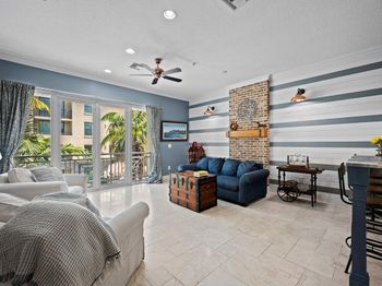 12 SE 1st Avenue
